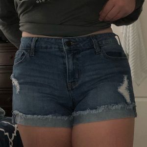 Denim cuffed shorts